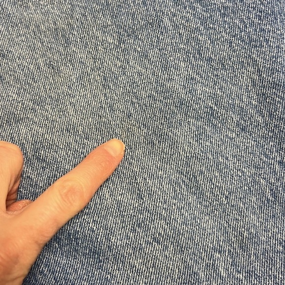 Levi's Wedgie High Rise Tapered Leg Jean Size 31 - Picture 11 of 11